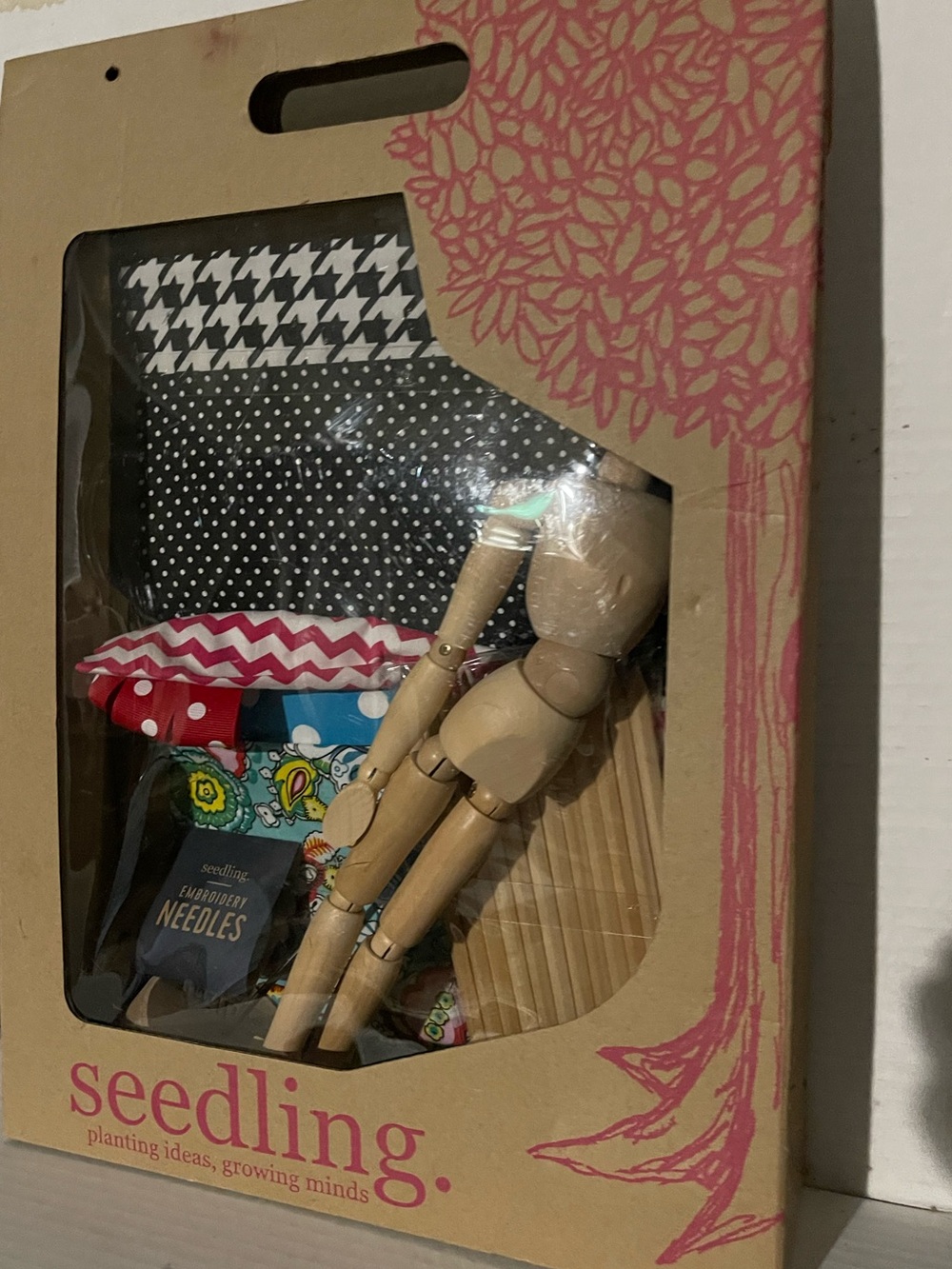 Seedling Fashion Designer's Kit.  Planting Ideas. Growing Minds. Crafts. NIB